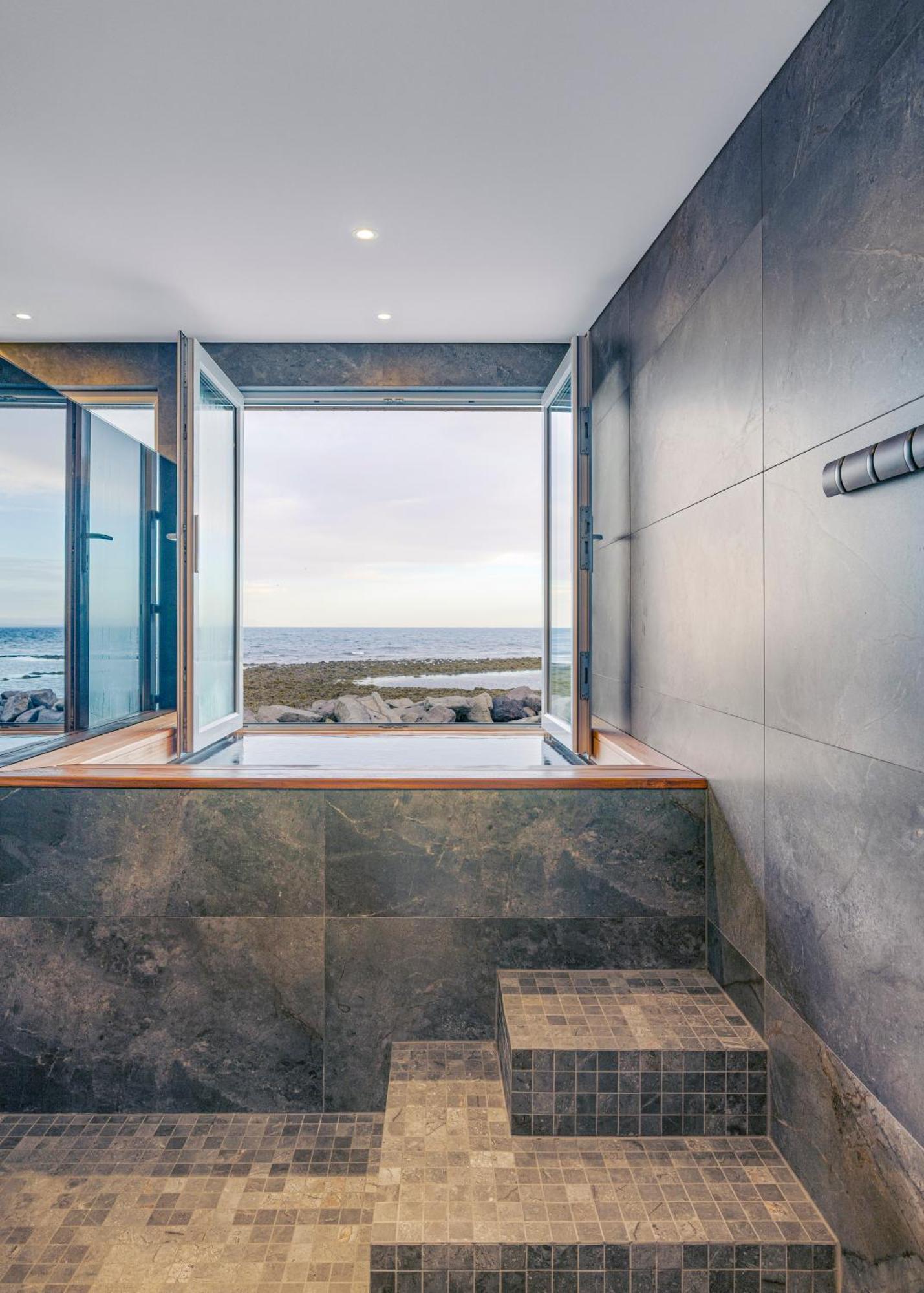 Bay View Apartments Gardur エクステリア 写真